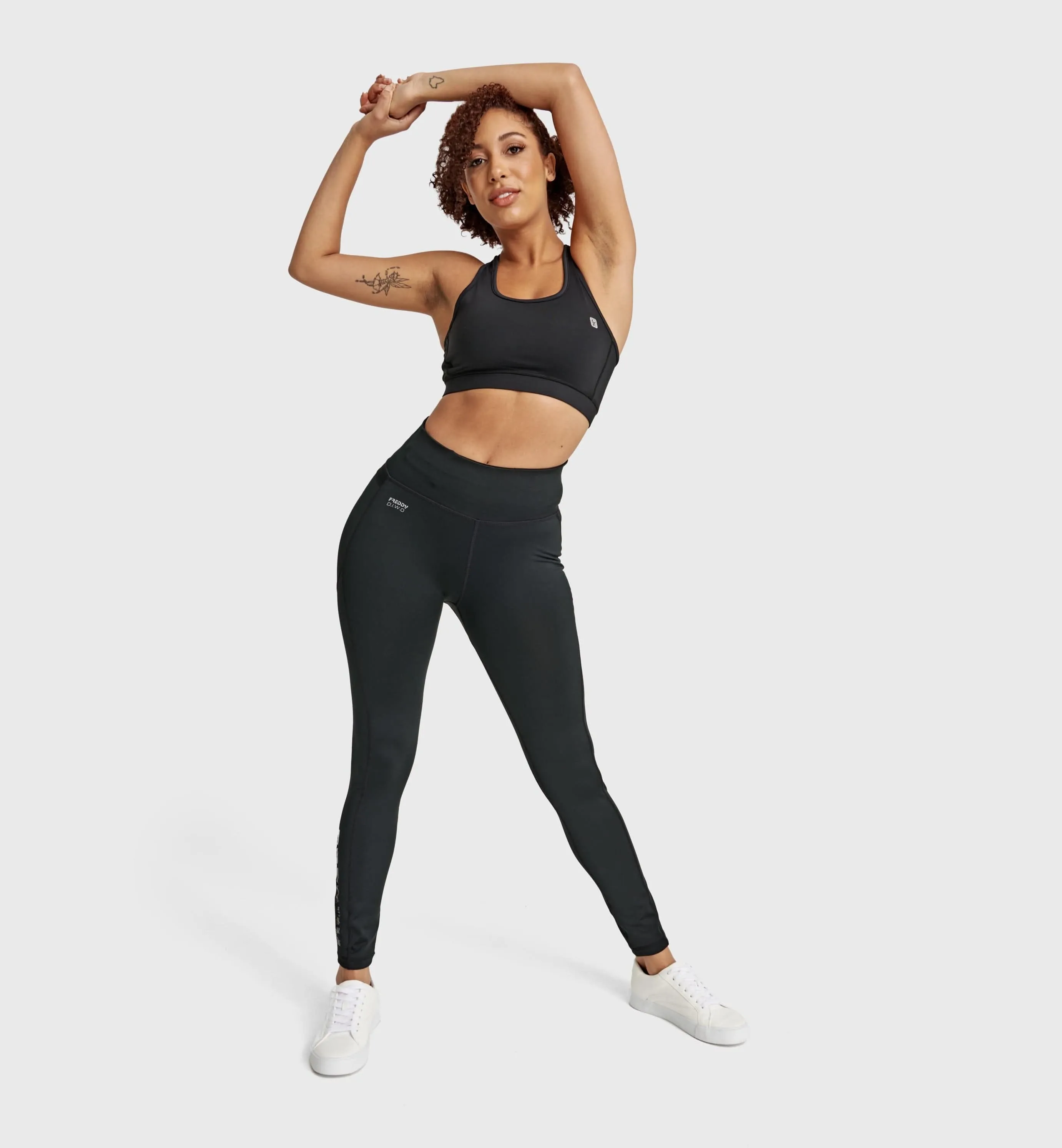 WR.UP Diwo Sport - High Waisted - 7/8 Length - Black