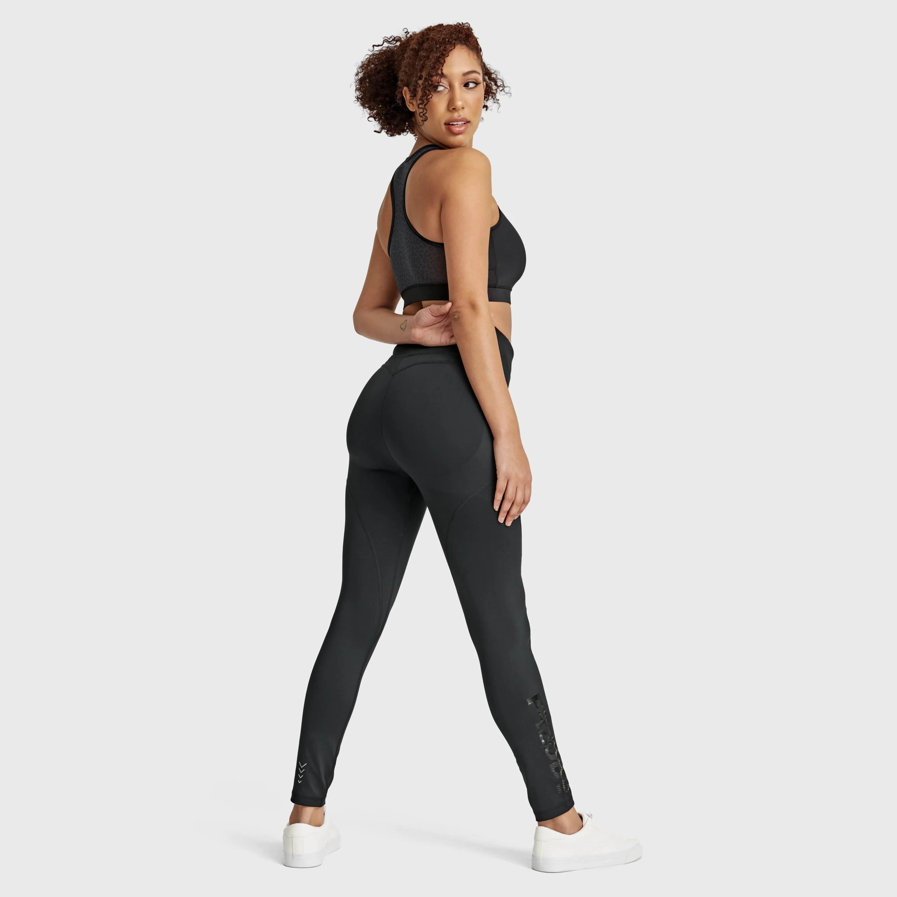 WR.UP Diwo Sport - High Waisted - 7/8 Length - Black